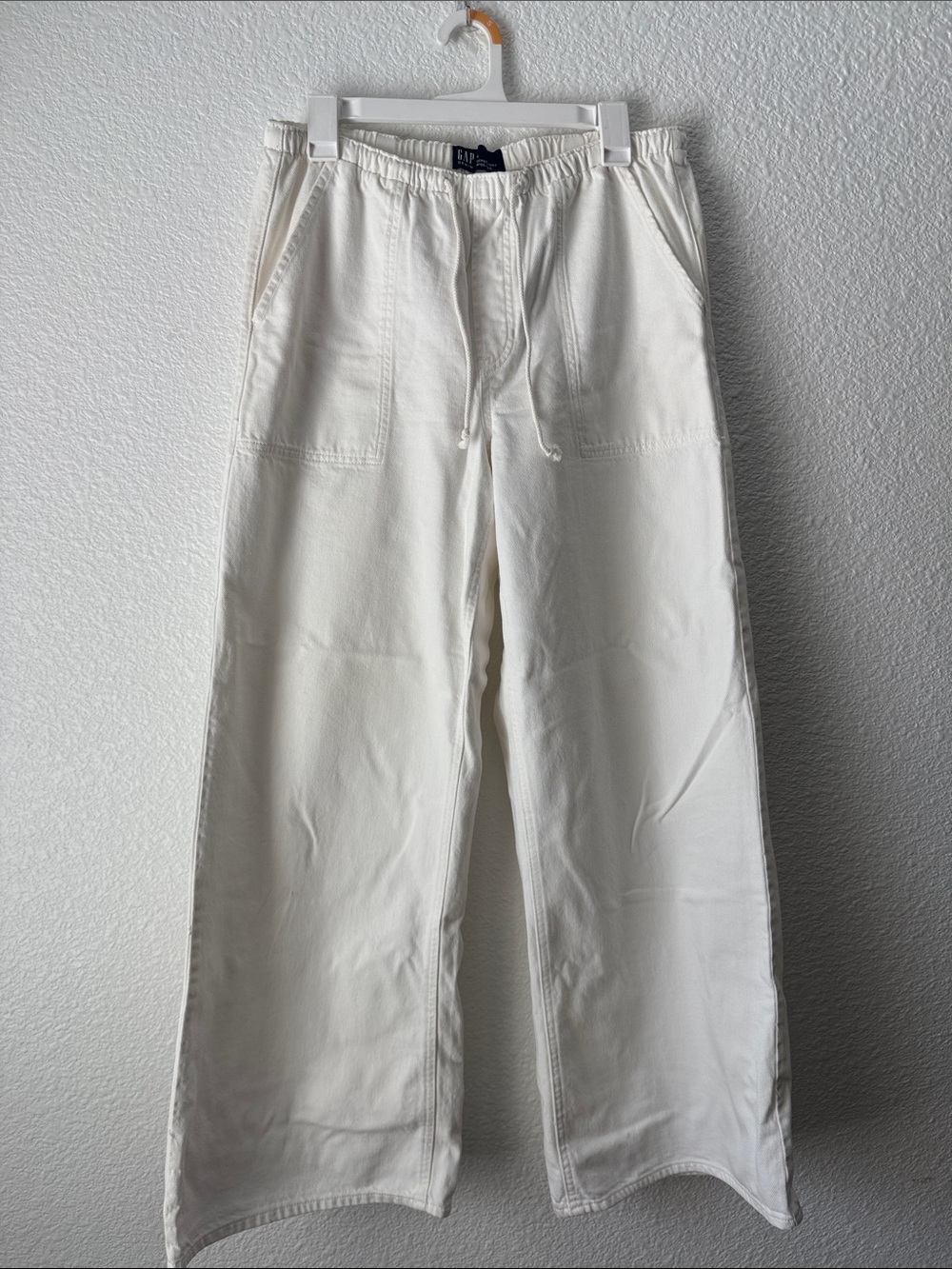 GAP Women’s Off-White Drawstring Wide-Leg Denim